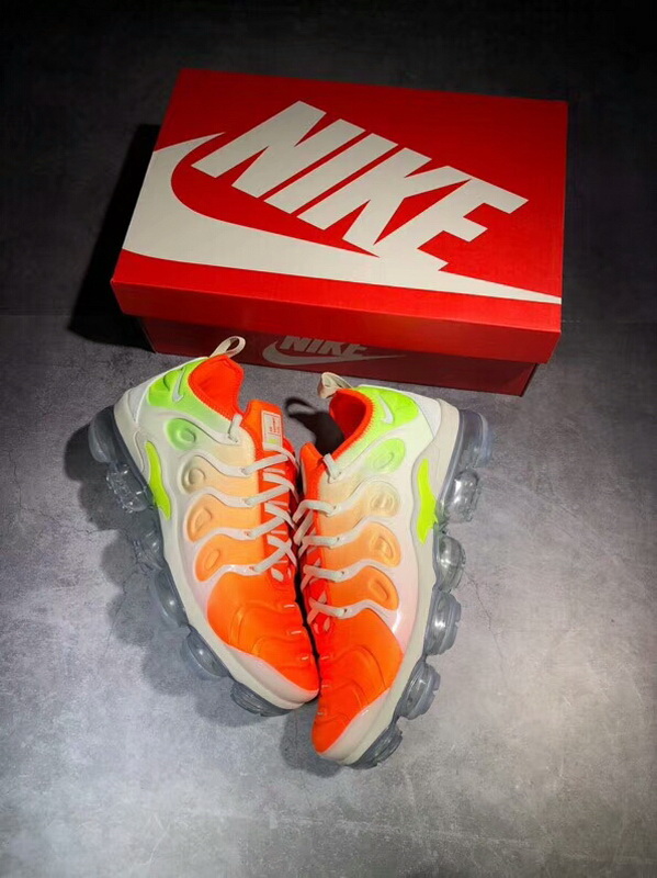 Authentic Nike Air Vapormax Plus